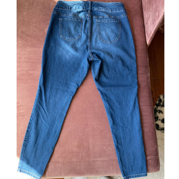 Torrid jeggings, Maritime wash, size 16R - Picture 2 of 5